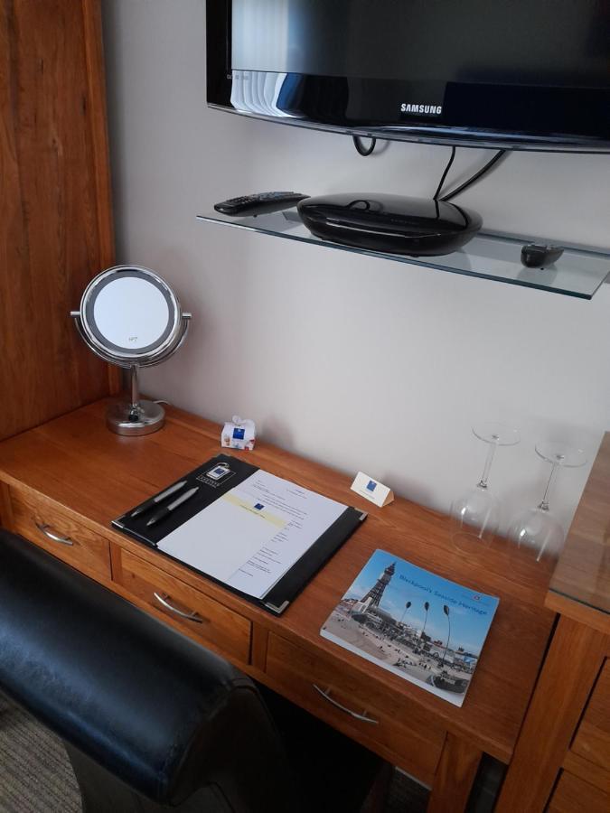 Langtrys Bed & Breakfast Blackpool Luaran gambar